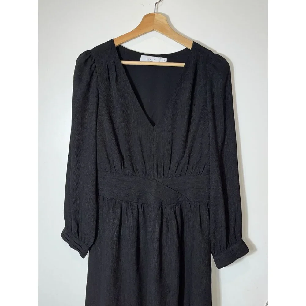ALI & JAY Black Long Sleeve V-Neck Mini Dress Size S Womens